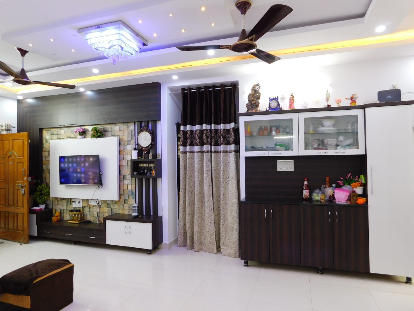 3 BHK FLAT FOR SALE AT AM
